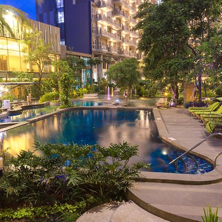 Holiday Inn Cikarang Jababeka By Ihg Zewnętrze zdjęcie
