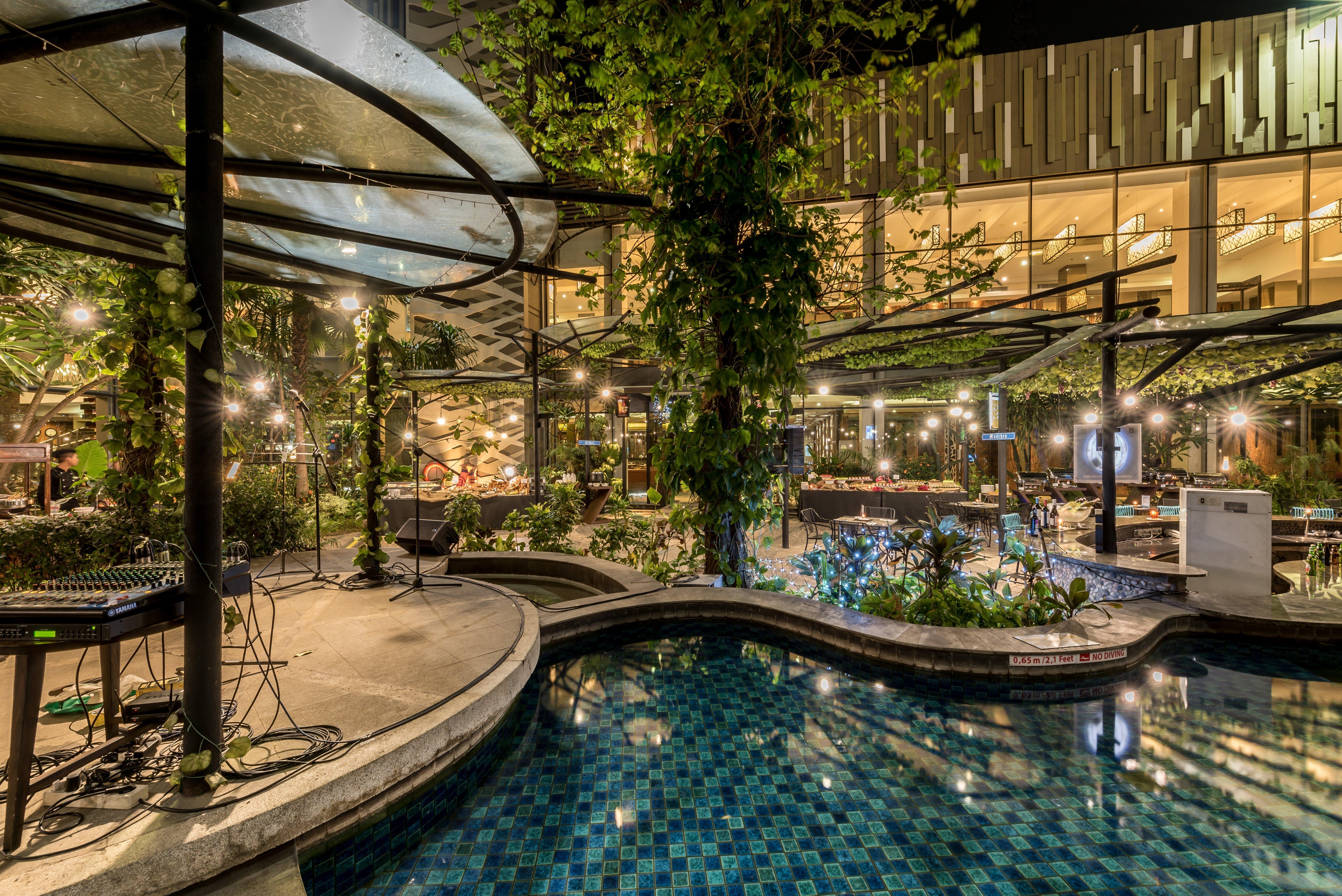 Holiday Inn Cikarang Jababeka By Ihg Zewnętrze zdjęcie