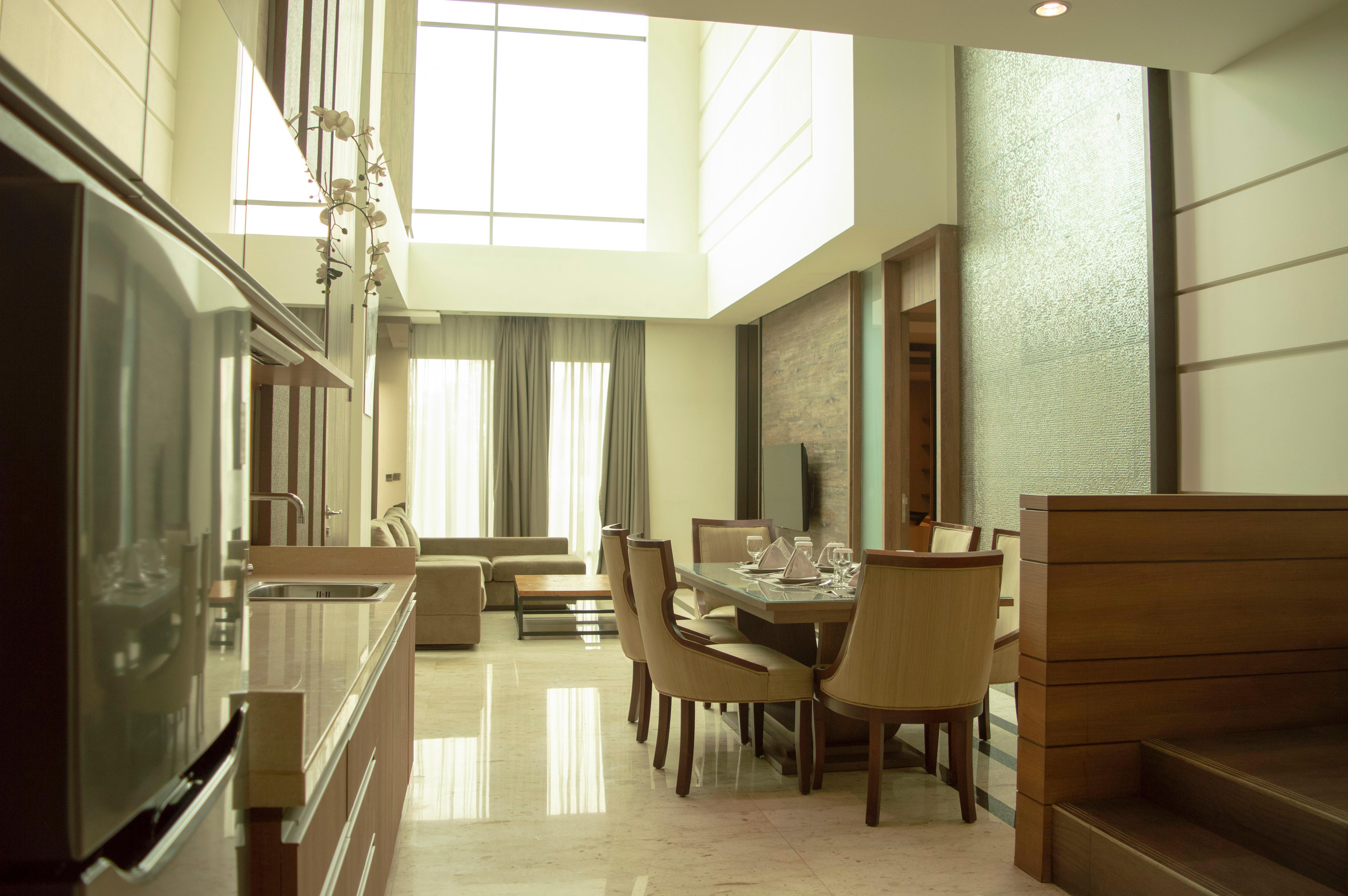 Holiday Inn Cikarang Jababeka By Ihg Zewnętrze zdjęcie