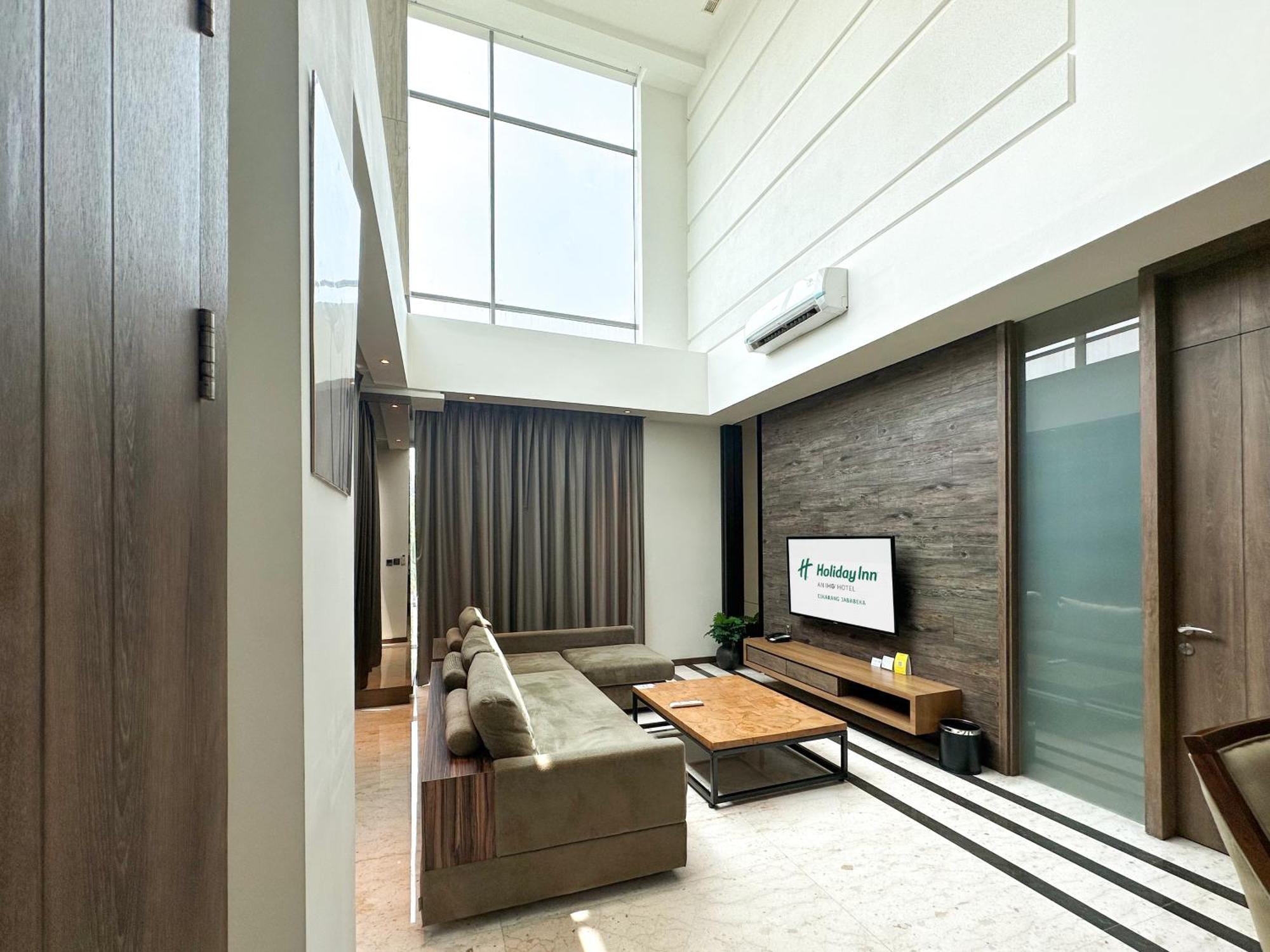 Holiday Inn Cikarang Jababeka By Ihg Zewnętrze zdjęcie