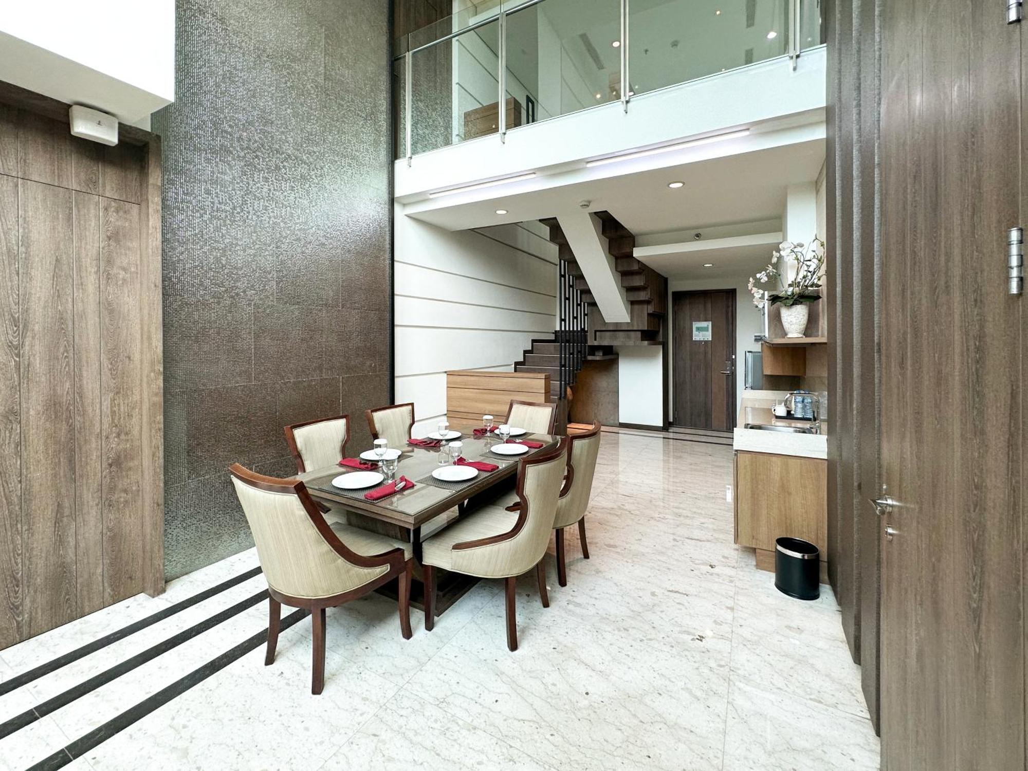 Holiday Inn Cikarang Jababeka By Ihg Zewnętrze zdjęcie